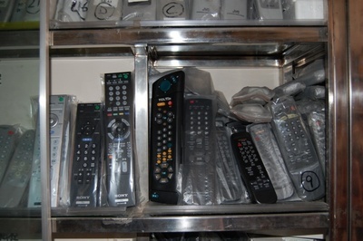 專銷 各種彩電 空調等 電器原裝遙控器_家電維修技術chinadz.com